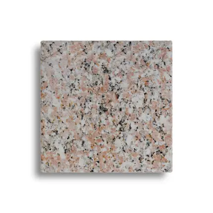 beige Küchen Arbeitsplatte nach maß